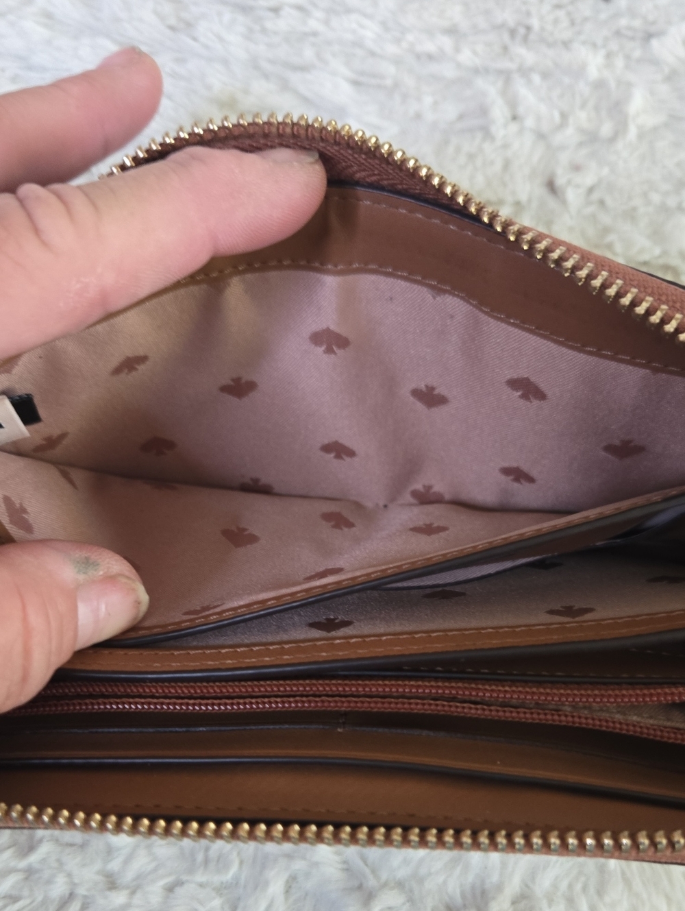 kate spade Pebbled Leather Zip Wallet - Brown EUC - Picture 8 of 9